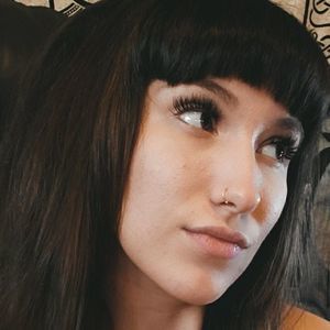 Meet your Posher, Joncee